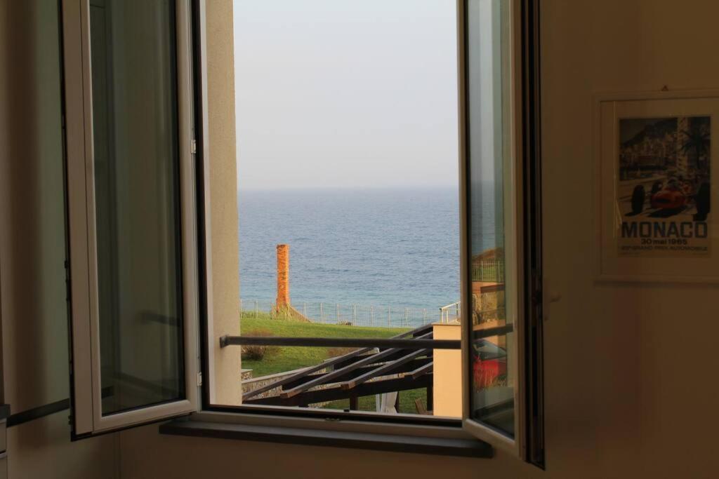 Appartamento Romantico Con Piscina Cervo Exterior foto